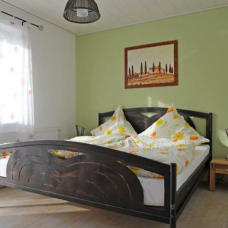 Gaestehaus Vinaria Kinheim 外观 照片